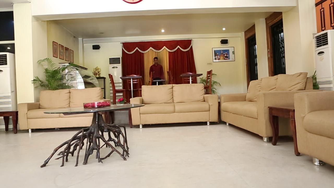 Landmark Hotels Guwahati Esterno foto