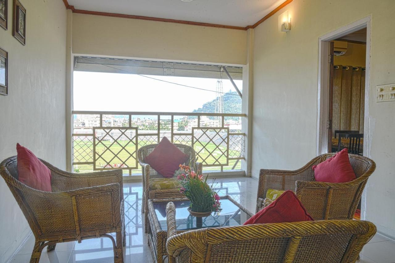 Landmark Hotels Guwahati Esterno foto