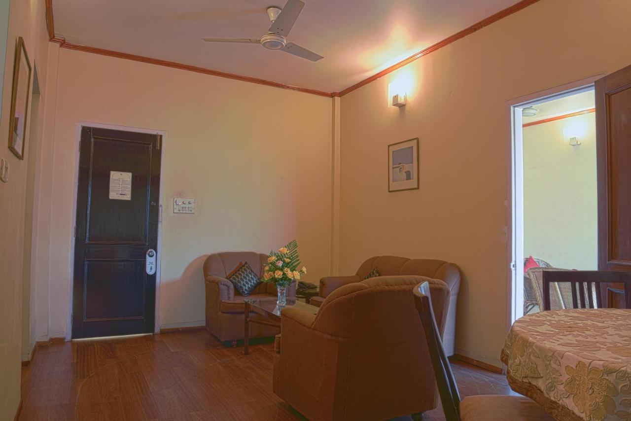 Landmark Hotels Guwahati Esterno foto